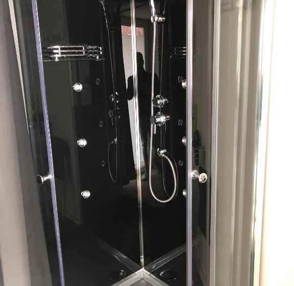 胶囊酒店 Capstay Famars & Netflix