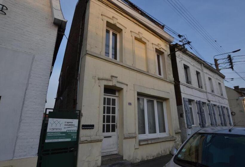 胶囊酒店 Capstay Famars & Netflix