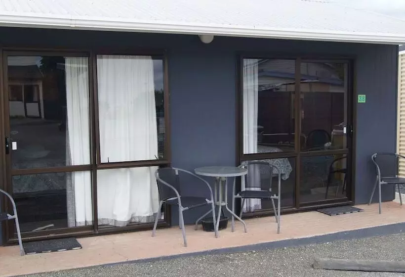 Hotelli Richmond Holiday Park