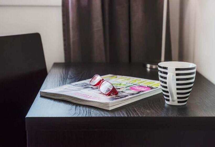 Отель Slobrua Gjestegård