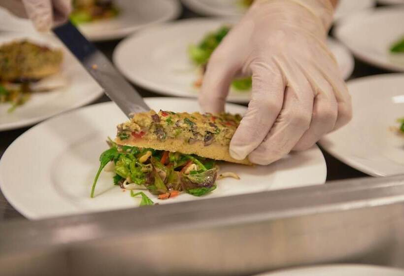 Отель Slobrua Gjestegård