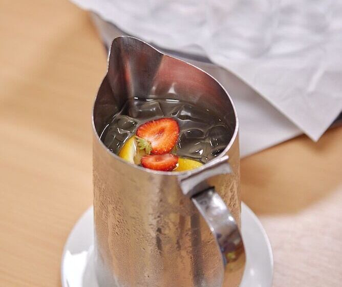 Отель Slobrua Gjestegård