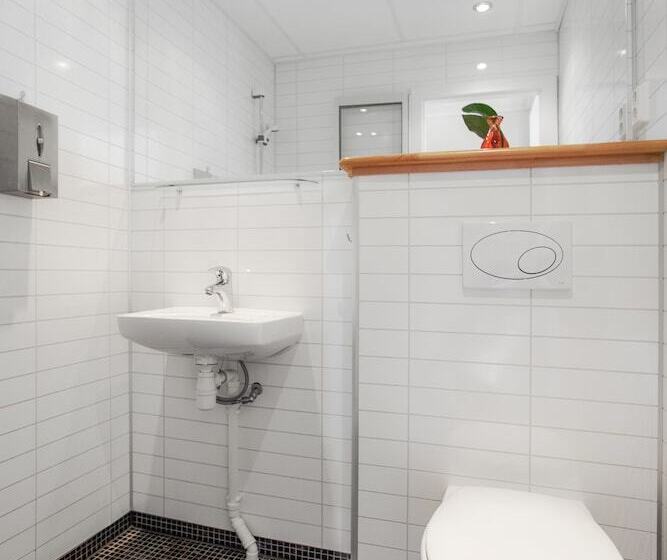 Отель Slobrua Gjestegård