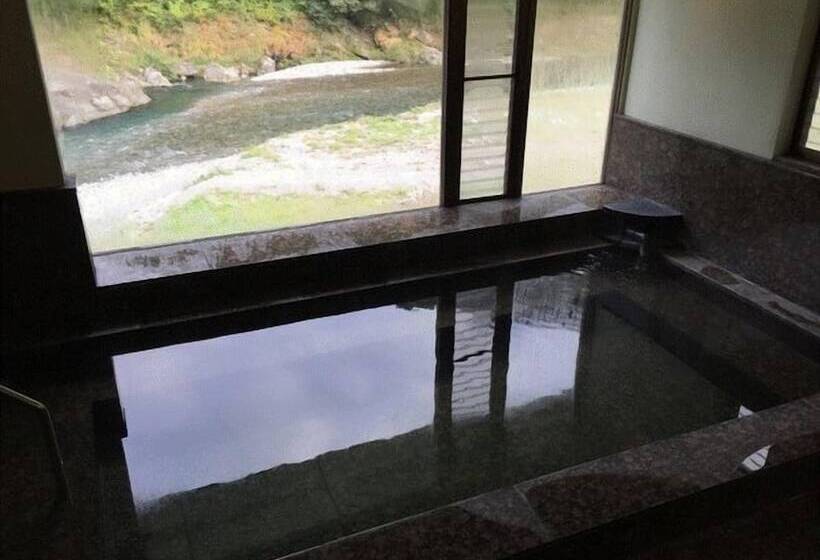 日式旅馆 Matsuno Onsen Suikoen