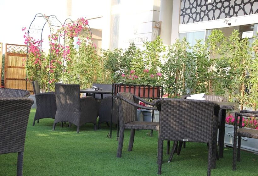 فندق Golden Tulip Al Khobar