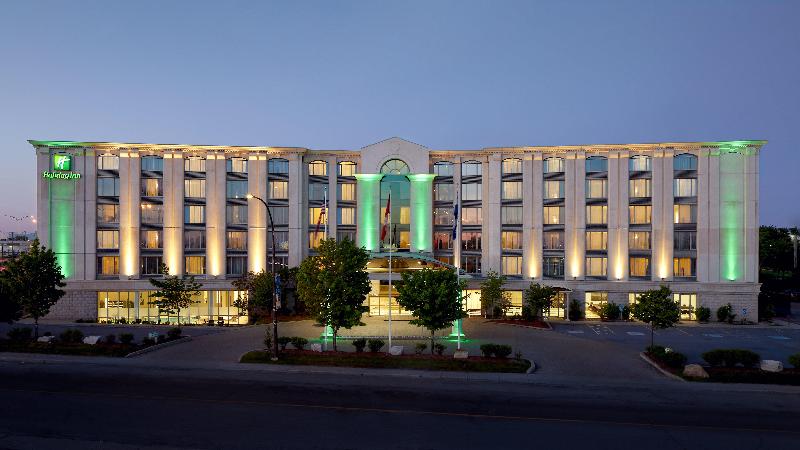 فندق Holiday Inn & Suites Montreal Airport, An Ihg