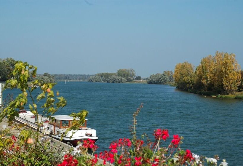 בית מלון כפרי Demeures & Châteaux   Hôtel Greuze & Spa Tournus