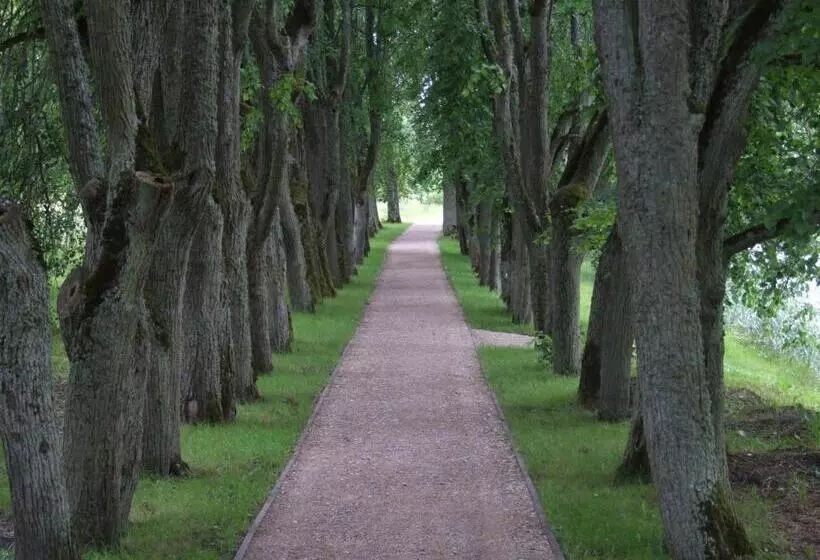 هتل Jaunmoku Palace Complex