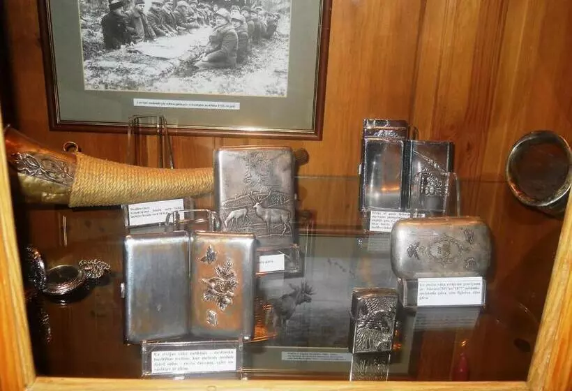 هتل Jaunmoku Palace Complex