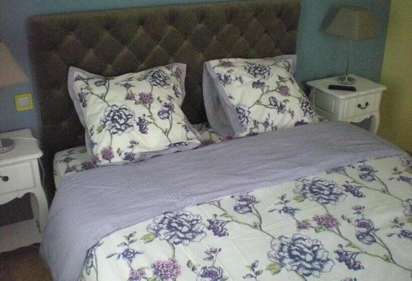 בית מלון כפרי Les Augustines