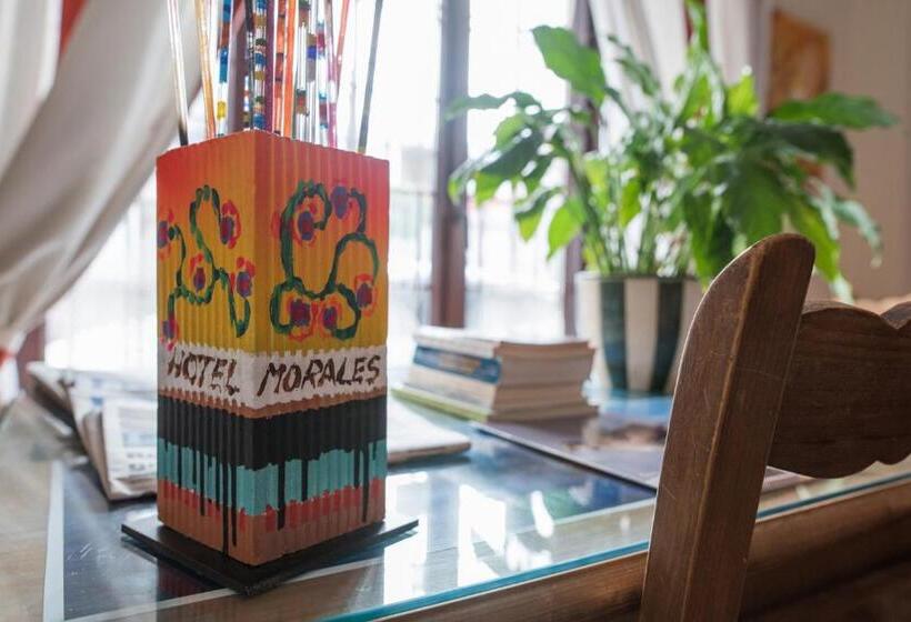 בית מלון כפרי Morales