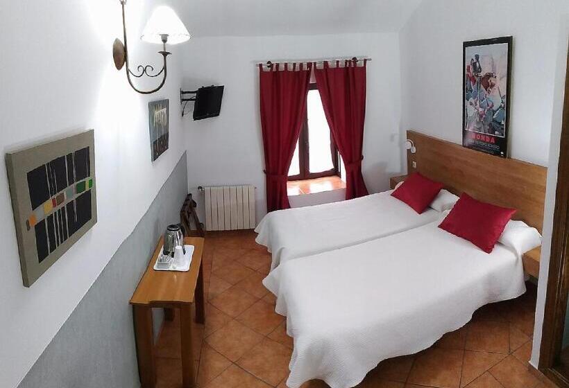 בית מלון כפרי Morales