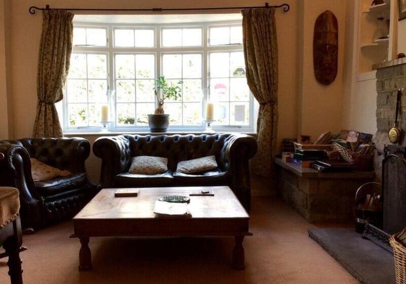 ホテル Plumpton Court