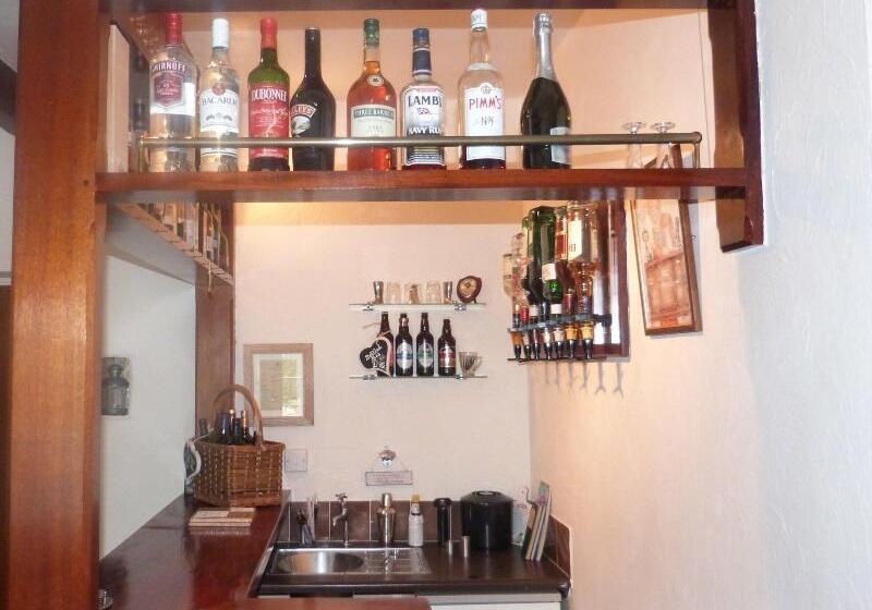 ホテル Plumpton Court