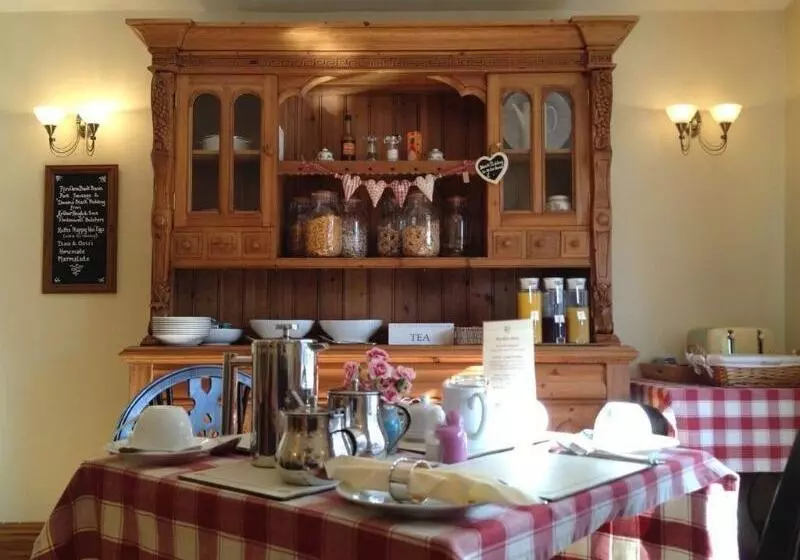 בית מלון כפרי Plumpton Court