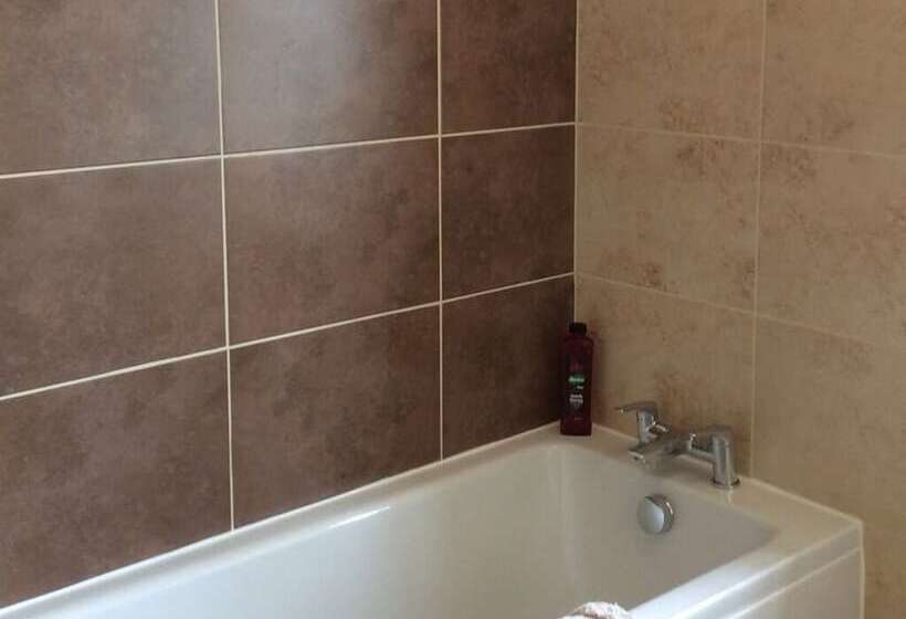 ホテル Plumpton Court