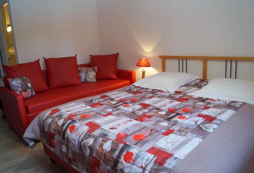 هتل Restaurant Le Blanchon