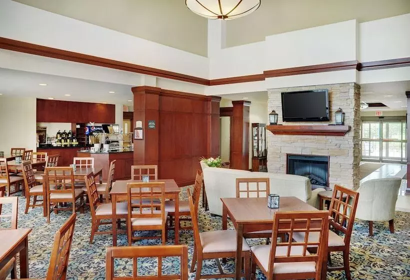 Отель Staybridge Suites Oakville Burlington, An Ihg