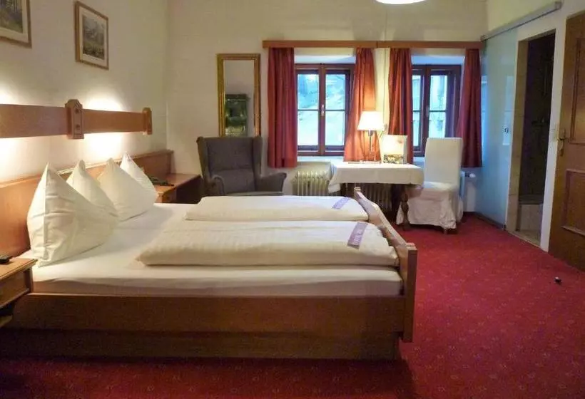 בית מלון כפרי Tauernhaus Wisenegg