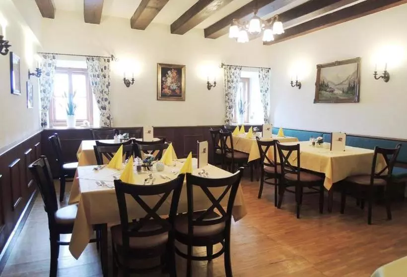 בית מלון כפרי Tauernhaus Wisenegg