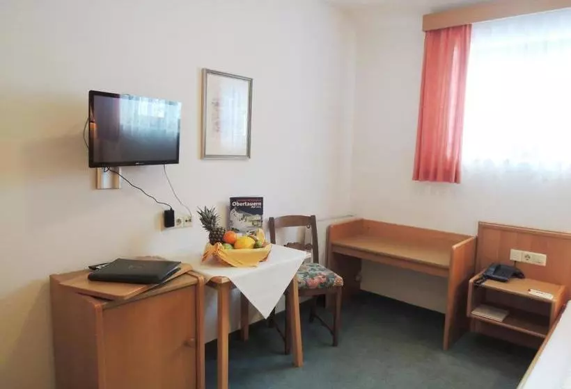 בית מלון כפרי Tauernhaus Wisenegg