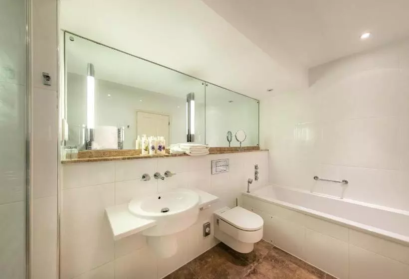 Отель The Crown Inn