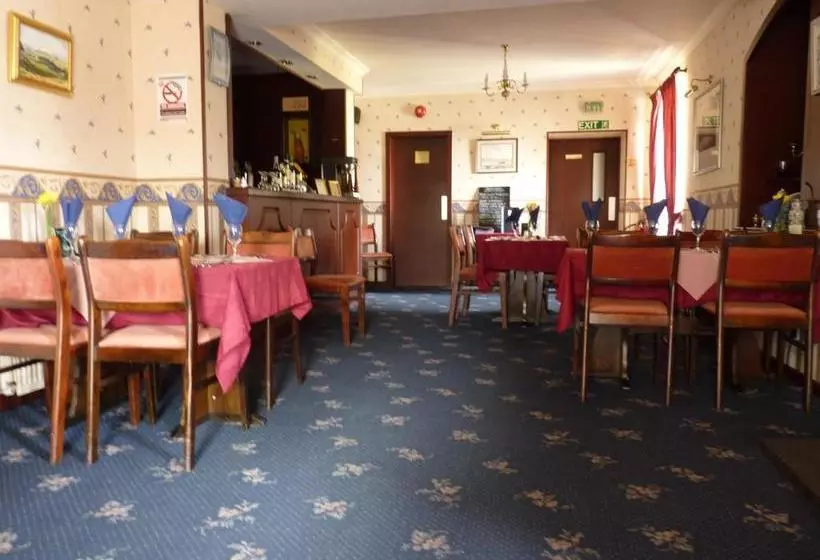 בית מלון כפרי The Brown Trout