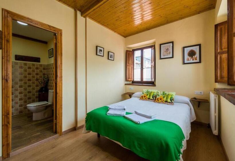 펜션 Hostal Peña Santa