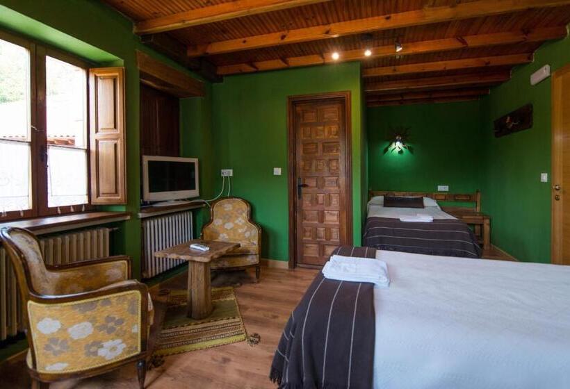 펜션 Hostal Peña Santa