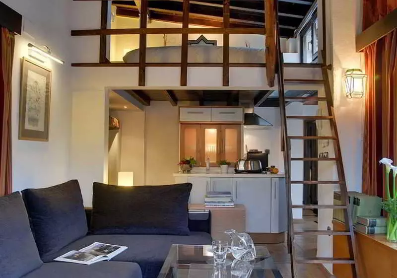 Apartamentos Muralla Ziri