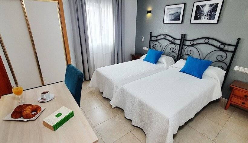 Hostal Juan De Austria