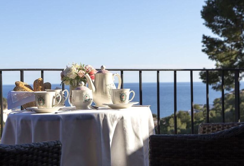 Отель Blaumar Llafranc