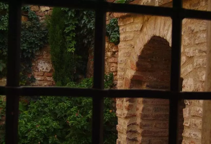 Отель Boutique Condes Fúcares