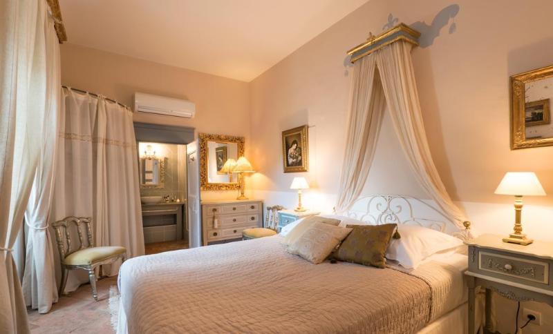 ホテル Casa Theodora  Hôtel De Charme Et Caractère