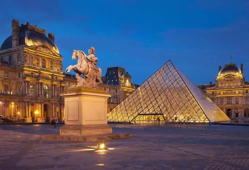 ホテル Eiffel Villa Garibaldi