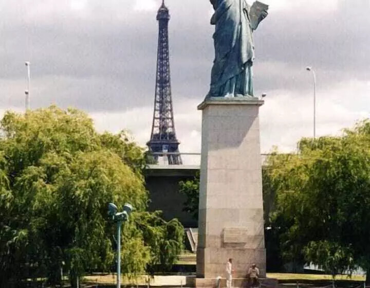 ホテル Eiffel Villa Garibaldi