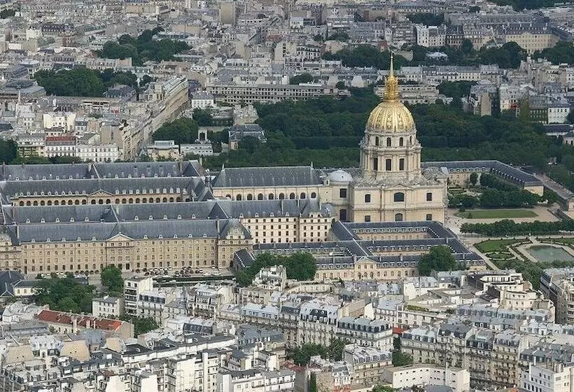 ホテル Eiffel Villa Garibaldi