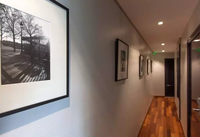 ホテル Eiffel Villa Garibaldi