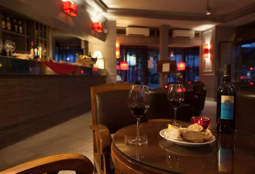 ホテル Eiffel Villa Garibaldi