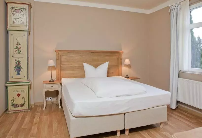 Gut Sarnow   Hotel Und Restaurant