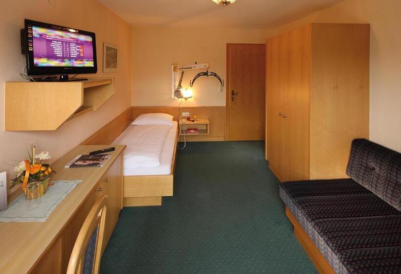 Отель Landgasthof Jagerwirt