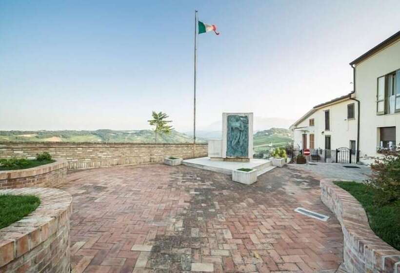 Отель Locanda Del Vecchio Borgo