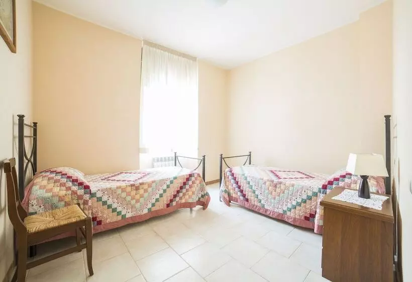 Отель Locanda Del Vecchio Borgo