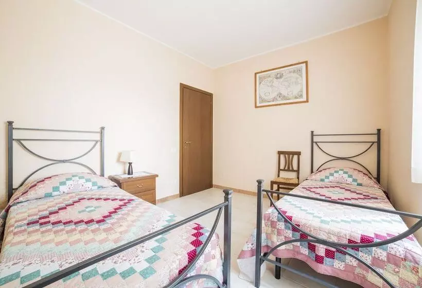 Отель Locanda Del Vecchio Borgo