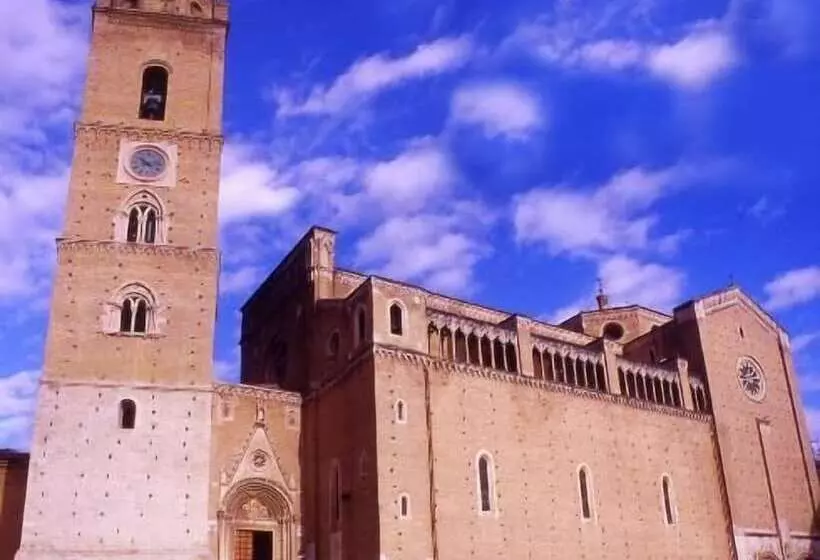 Отель Locanda Del Vecchio Borgo