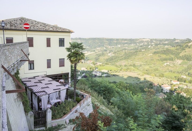 Отель Locanda Del Vecchio Borgo