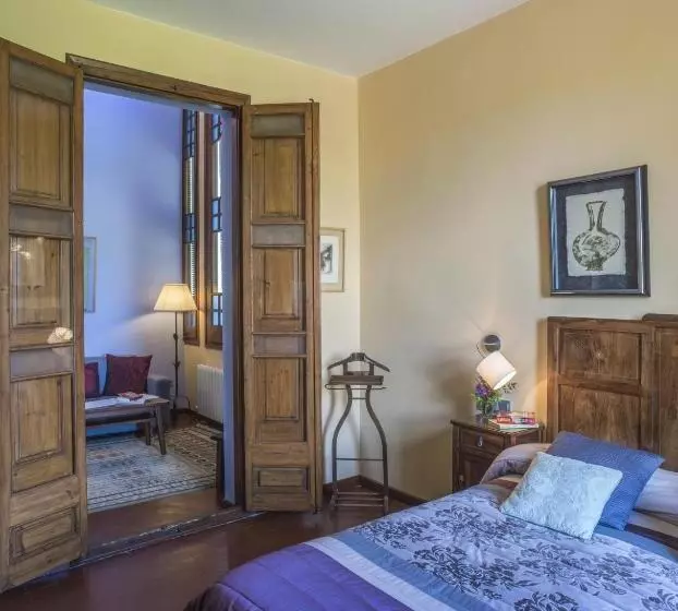 Hotel Monumento Can Garay