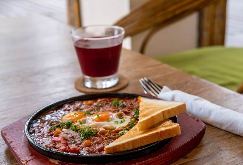 Hotelli Selina Serenity Rawai Phuket