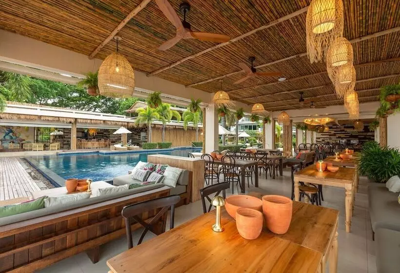 Hotelli Selina Serenity Rawai Phuket