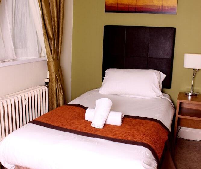 Hotel The Twelve Knights